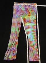 Load image into Gallery viewer, Size Medium Bell Bottom Leggings