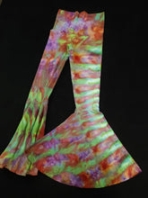 Load image into Gallery viewer, Size Extra Small Bell Bottom Leggings