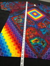 Load image into Gallery viewer, Size 2XL Diamond Mandala with Micro Geode Background
